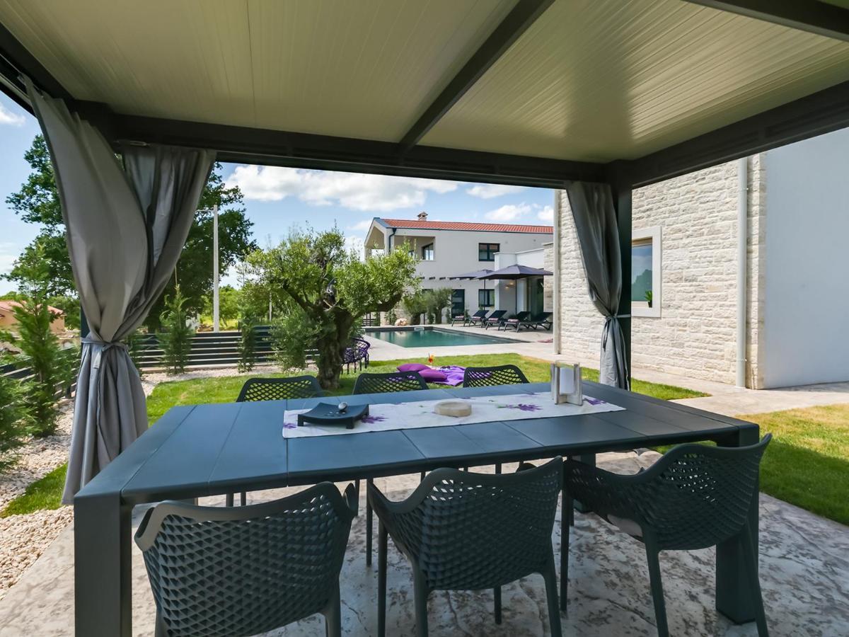 Villa Lavanda Nova Vas  Exteriör bild